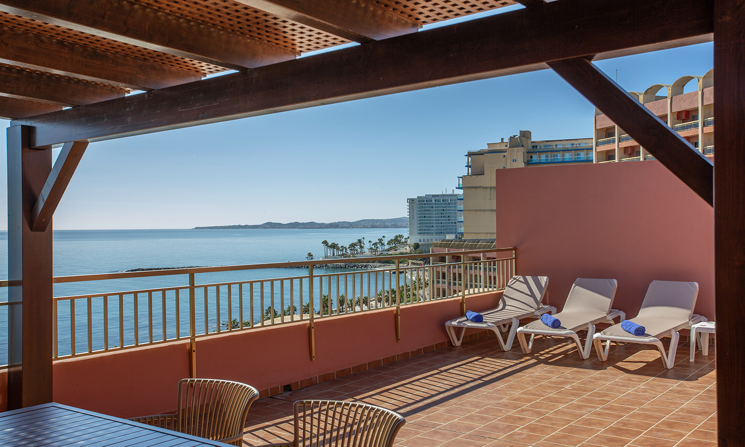 2 Bedroom Penthouse - Roof Terrace